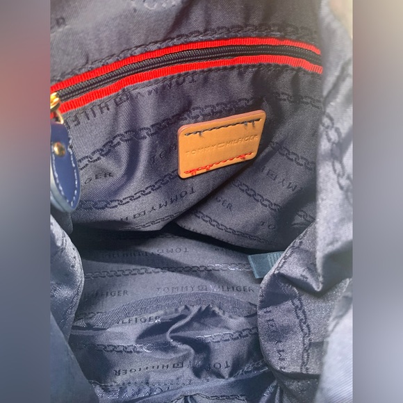 Tommy Hilfiger Silver Metallic Cinch Bag Backpack main image 4